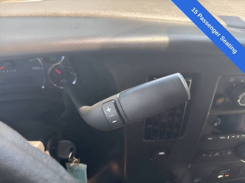 2025 Chevrolet Express LS 3500