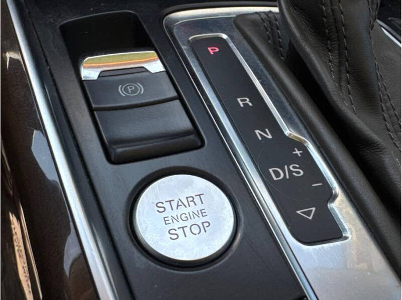 2017 Audi Q5 2.0T quattro Premium Plus