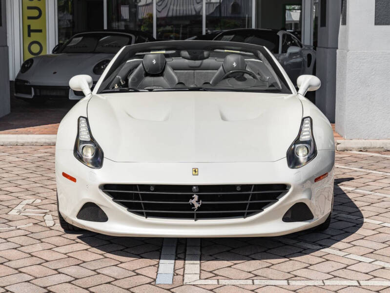2015 Ferrari California T