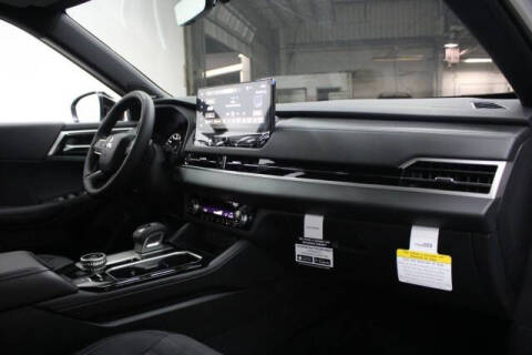 2026 Mitsubishi Outlander LE