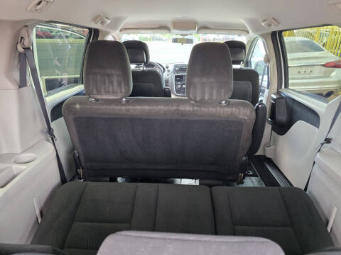 2016 Dodge Grand Caravan American Value Package