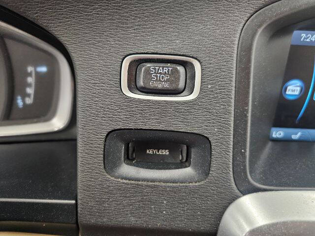 2015 Volvo S60 T5 Premier Plus