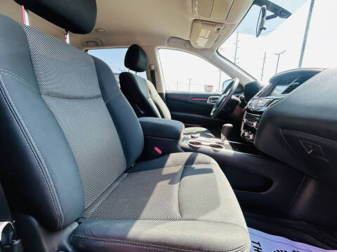 2017 Nissan Pathfinder