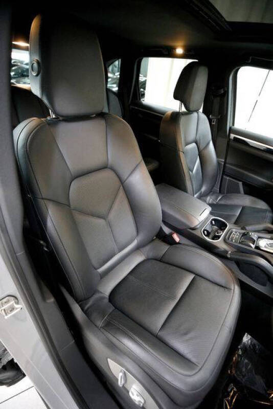 2014 Porsche Cayenne