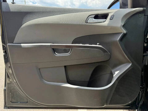 2020 Chevrolet Sonic LT