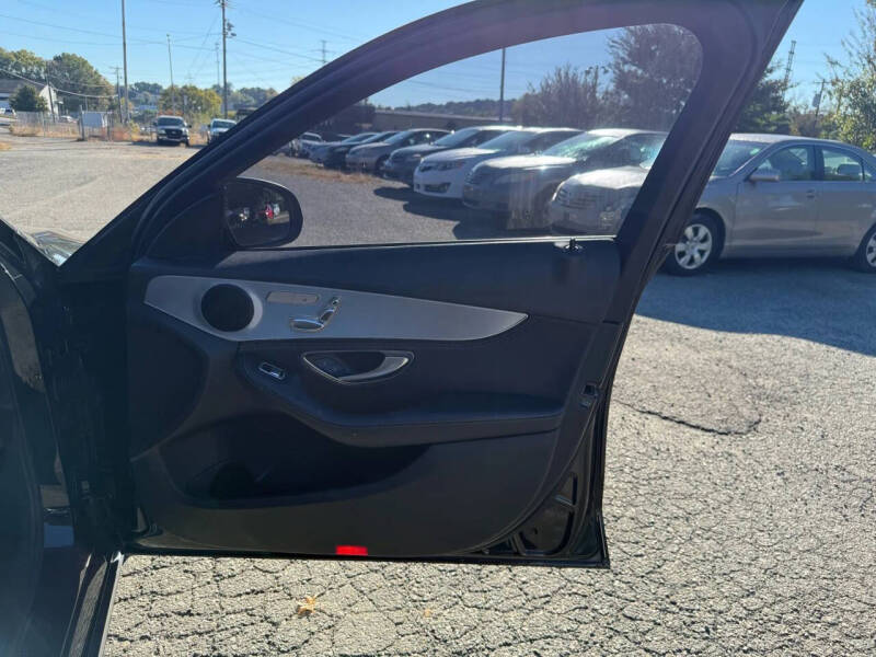 2016 Mercedes-Benz C-Class