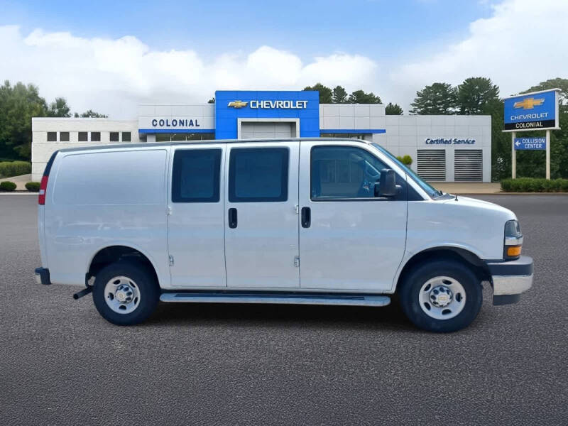 2024 Chevrolet Express 2500