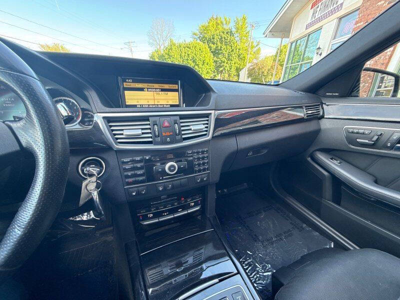 2010 Mercedes-Benz E-Class E 550 Luxury 4MATIC