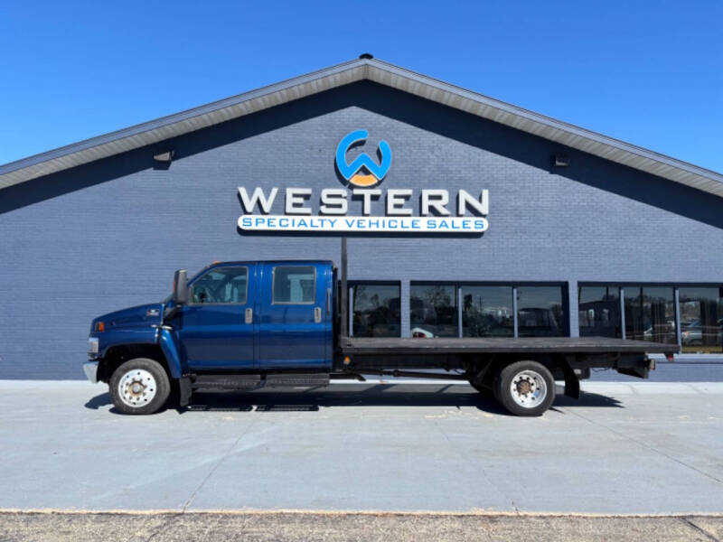 2007 Chevrolet C4500 Flatbed Crew Cab for sale at Western Specialty Vehicle Sales in Braidwood IL
