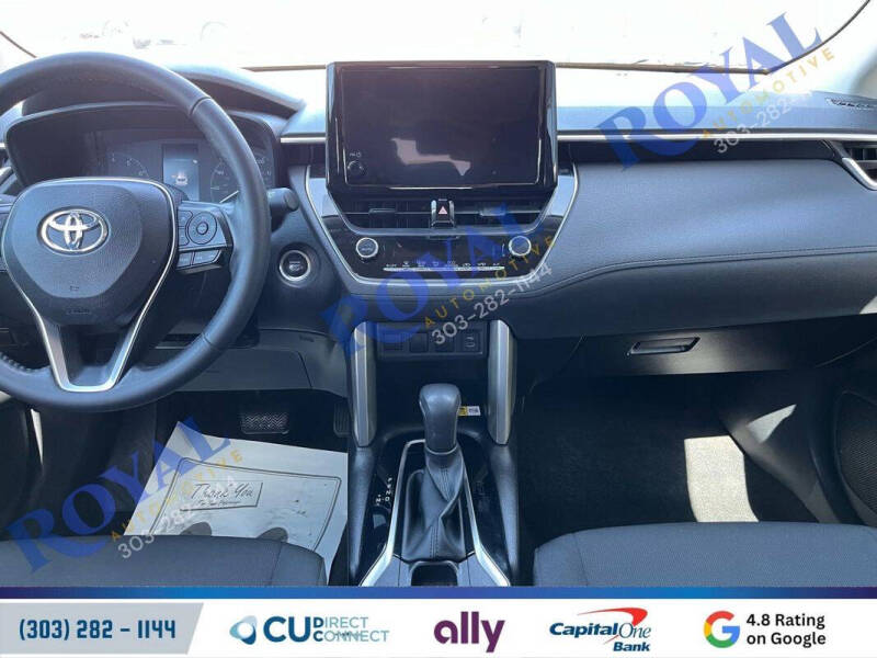 2023 Toyota Corolla Cross LE