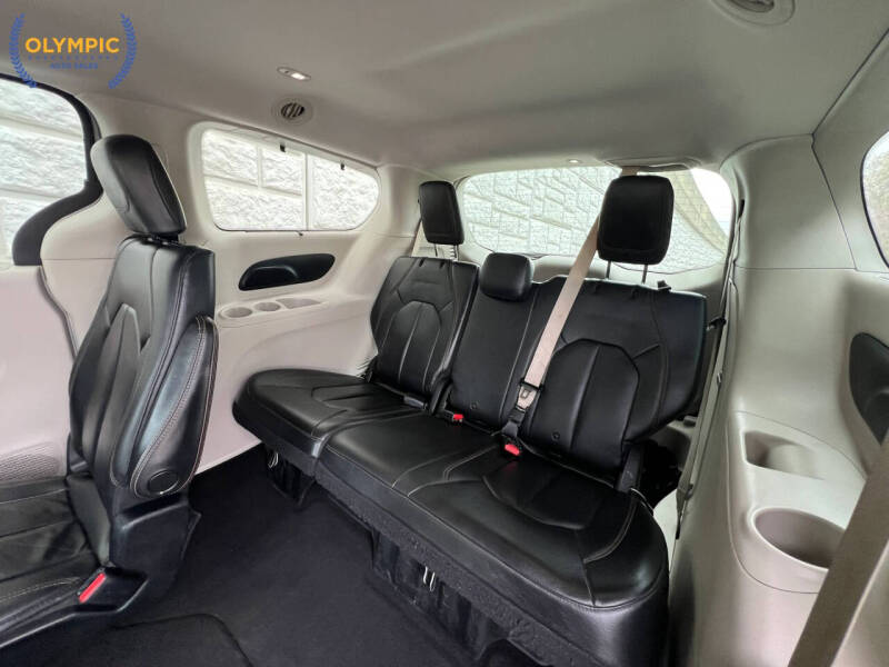 2017 Chrysler Pacifica