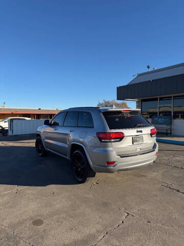 2018 Jeep Grand Cherokee Laredo