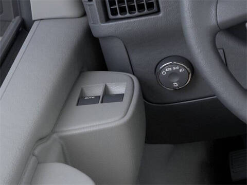 2025 Chevrolet Express 3500