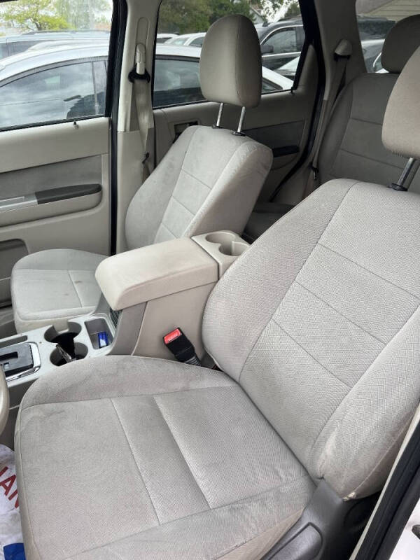 2010 Ford Escape XLT