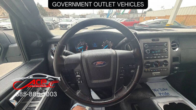 2017 Ford Expedition XL Fleet