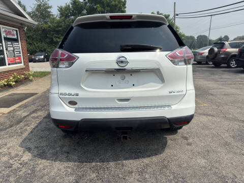 2016 Nissan Rogue SV