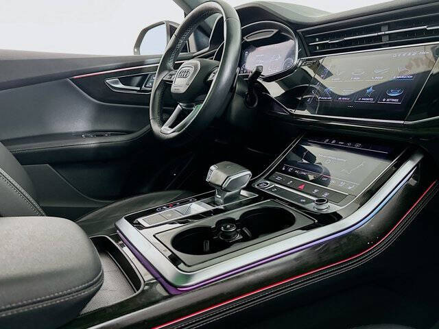 2023 Audi Q8 quattro Premium Plus 55 TFSI