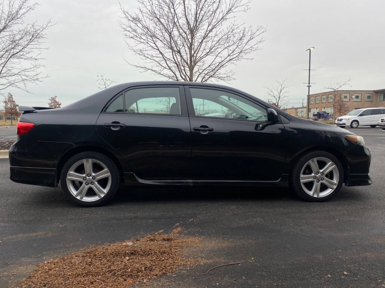 2013 Toyota Corolla for sale at Ideal Cars LLC in Skokie, IL