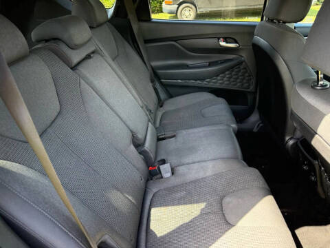 2020 Hyundai Santa Fe SE