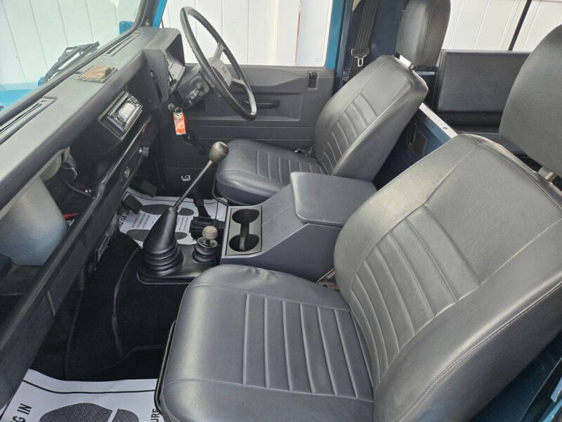 1991 Land Rover Defender