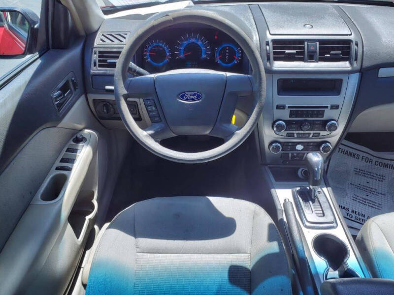 2010 Ford Fusion S