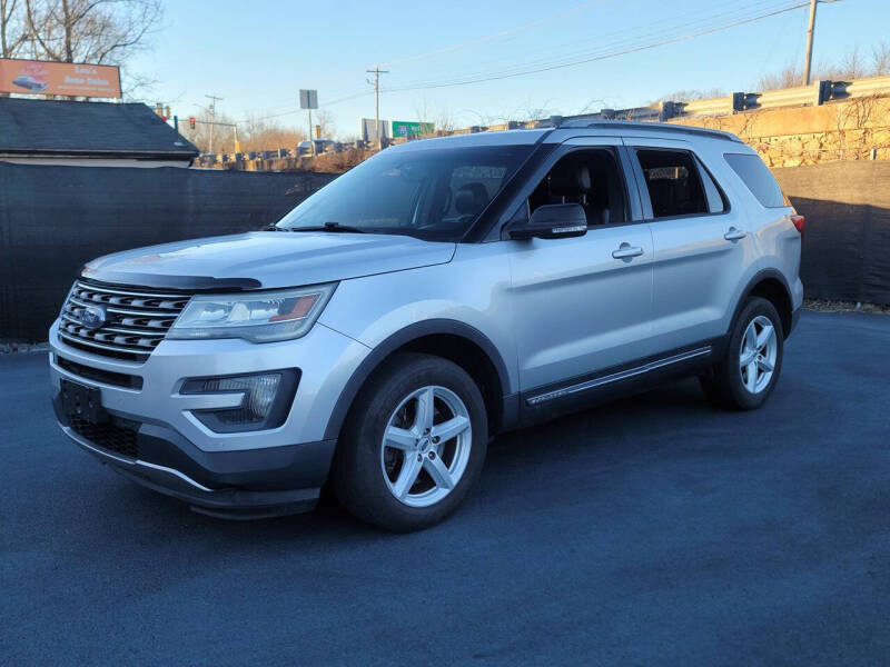 2016 Ford Explorer for sale at Lou's Auto Sales in Swansea MA