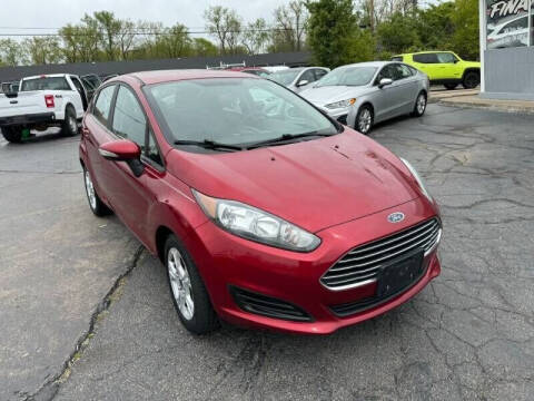 2015 Ford Fiesta for sale at ROADSTAR MOTORS in Liberty Township OH