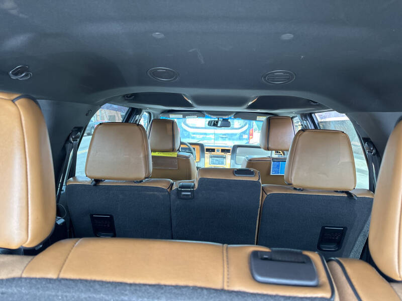 2012 Lincoln Navigator L