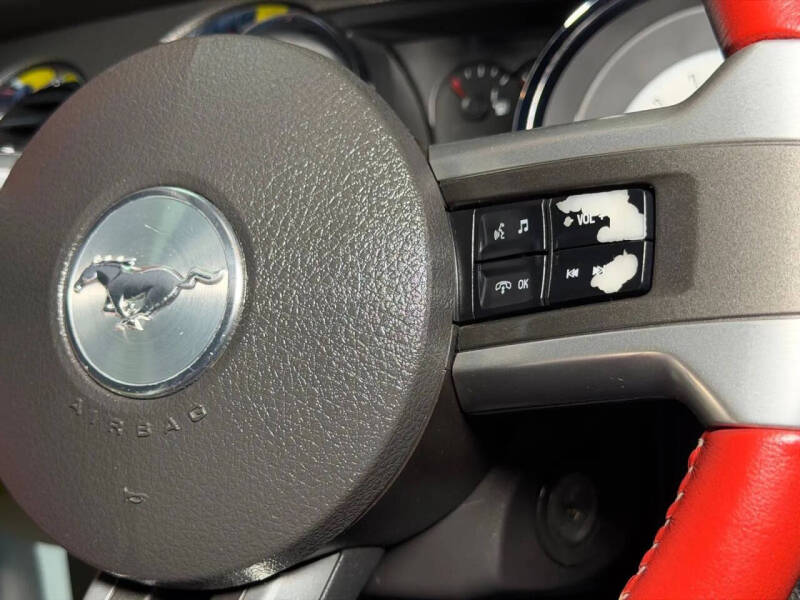 2011 Ford Mustang