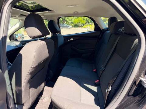 2017 Ford Focus SEL