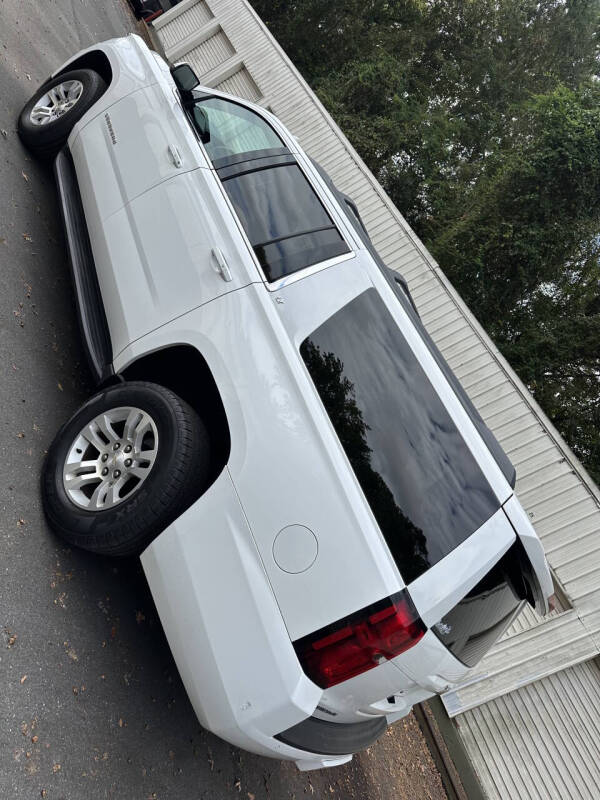 2017 Chevrolet Suburban LT