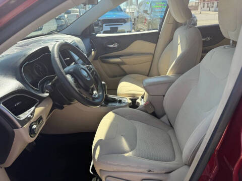 2019 Jeep Cherokee Latitude