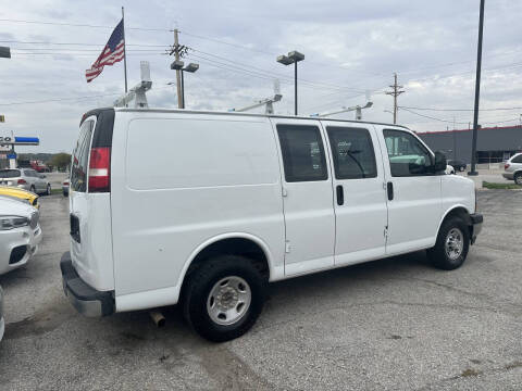 2017 Chevrolet Express 2500