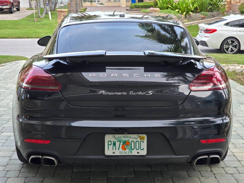 2014 Porsche Panamera Turbo