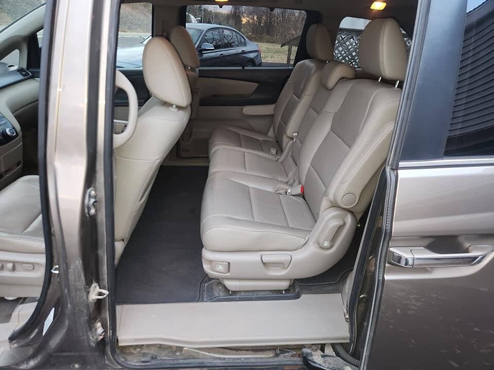 2013 Honda Odyssey for sale at B&J AUTO SALES in Rensselaer, NY