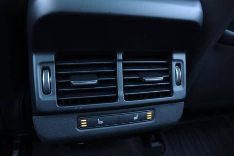 2023 Land Rover Range Rover Evoque P250 SE