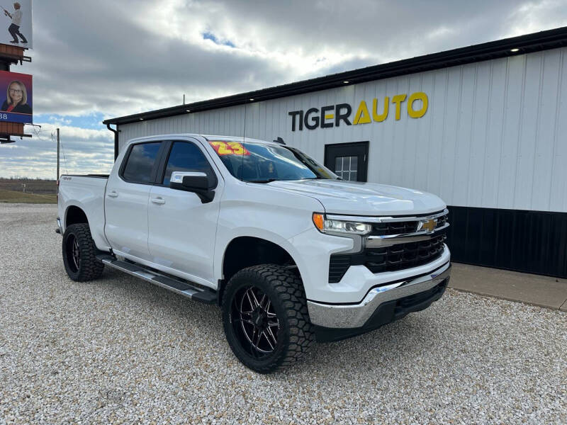 2023 Chevrolet Silverado 1500 for sale at Tiger Auto Sales Inc in Danville IA