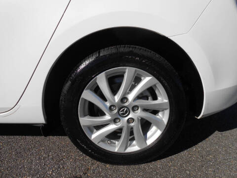 2013 Mazda MAZDA3 i Touring