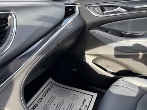 2022 Buick Enclave Premium