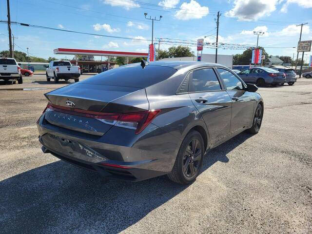 2021 Hyundai Elantra