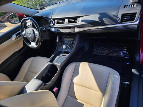 2011 Lexus CT 200h