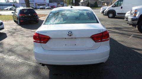 2015 Volkswagen Passat 1.8T Limited Edition