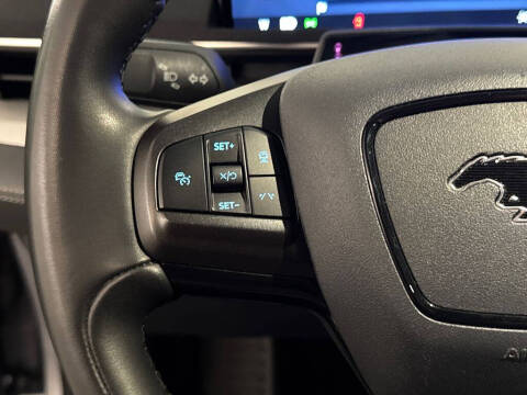 2022 Ford Mustang Mach-E Select