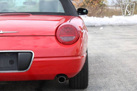 2002 Ford Thunderbird Deluxe