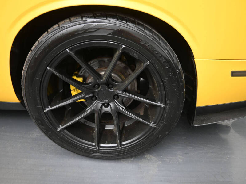 2017 Dodge Challenger R/T Plus