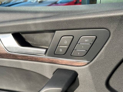 2024 Audi Q5 quattro S line Prem Plus 45 TFSI