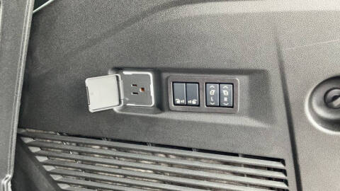 2025 GMC Yukon AT4