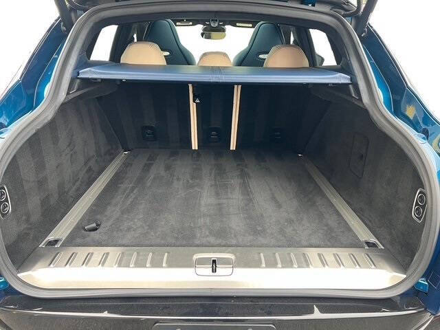 2021 Aston Martin DBX