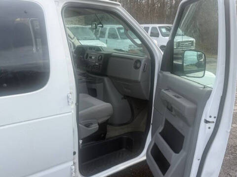 2014 Ford E-Series E-350 SD XL