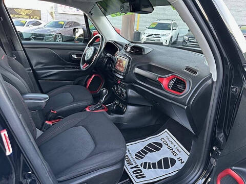 2015 Jeep Renegade Trailhawk